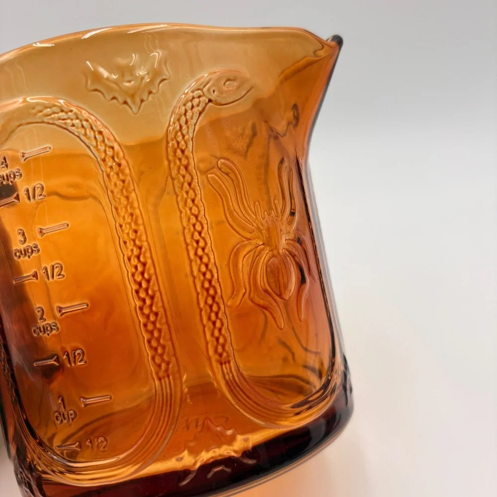 Cook With Color CWC Amber Glass Measuring Cup Set Spider Bat Snake Halloween